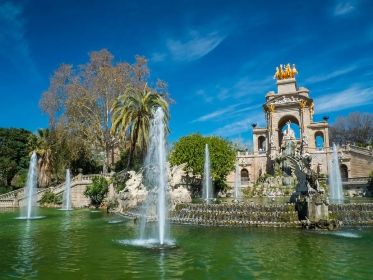 Barcelona, Experiencia Cultural, Escapada