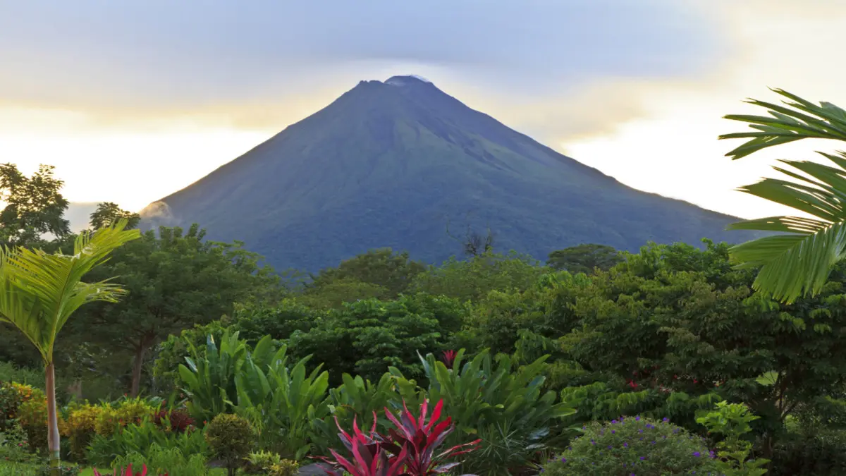 Volcanoes, Nature and Caribbean