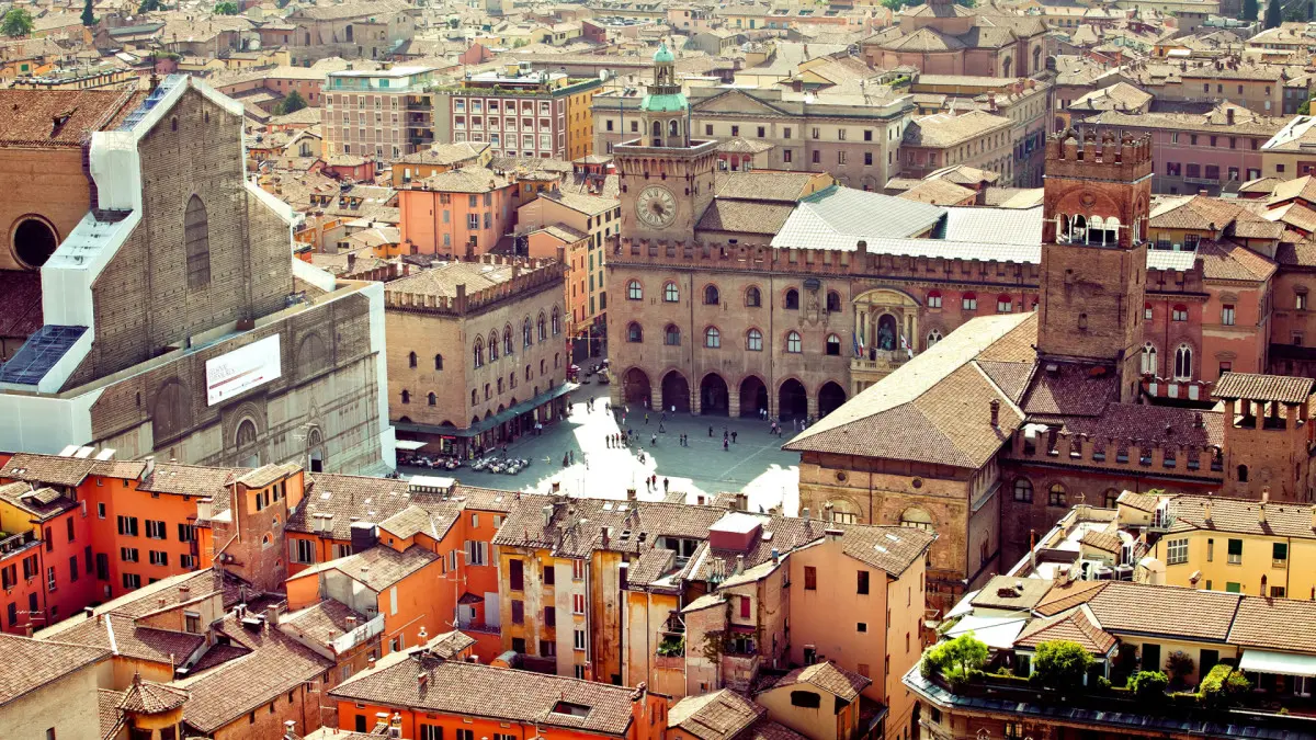 Discovering Bologna