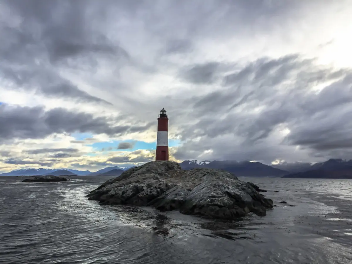 5-Day Ushuaia Penguin Season Tour (from October to March)
