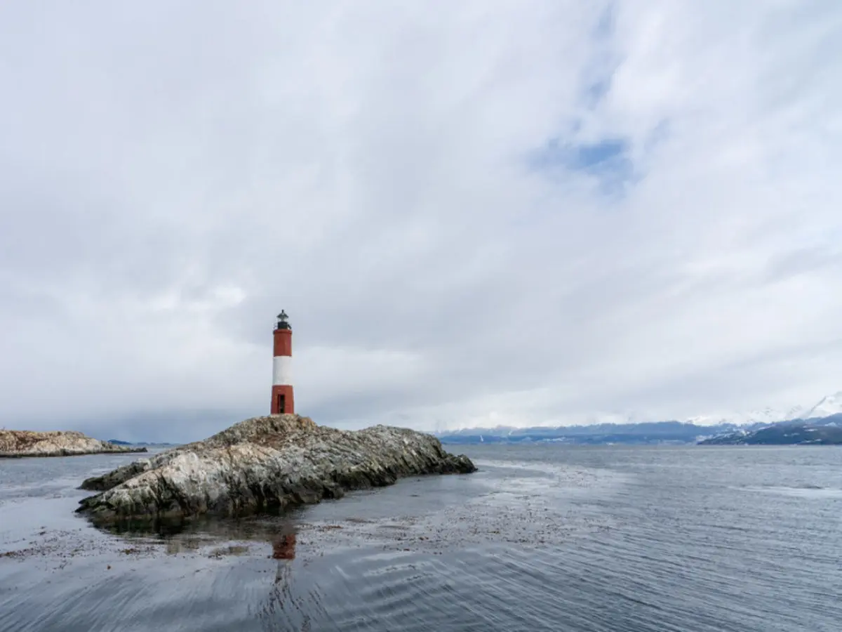 5-Day Ushuaia Penguin Season Tour (from October to March)