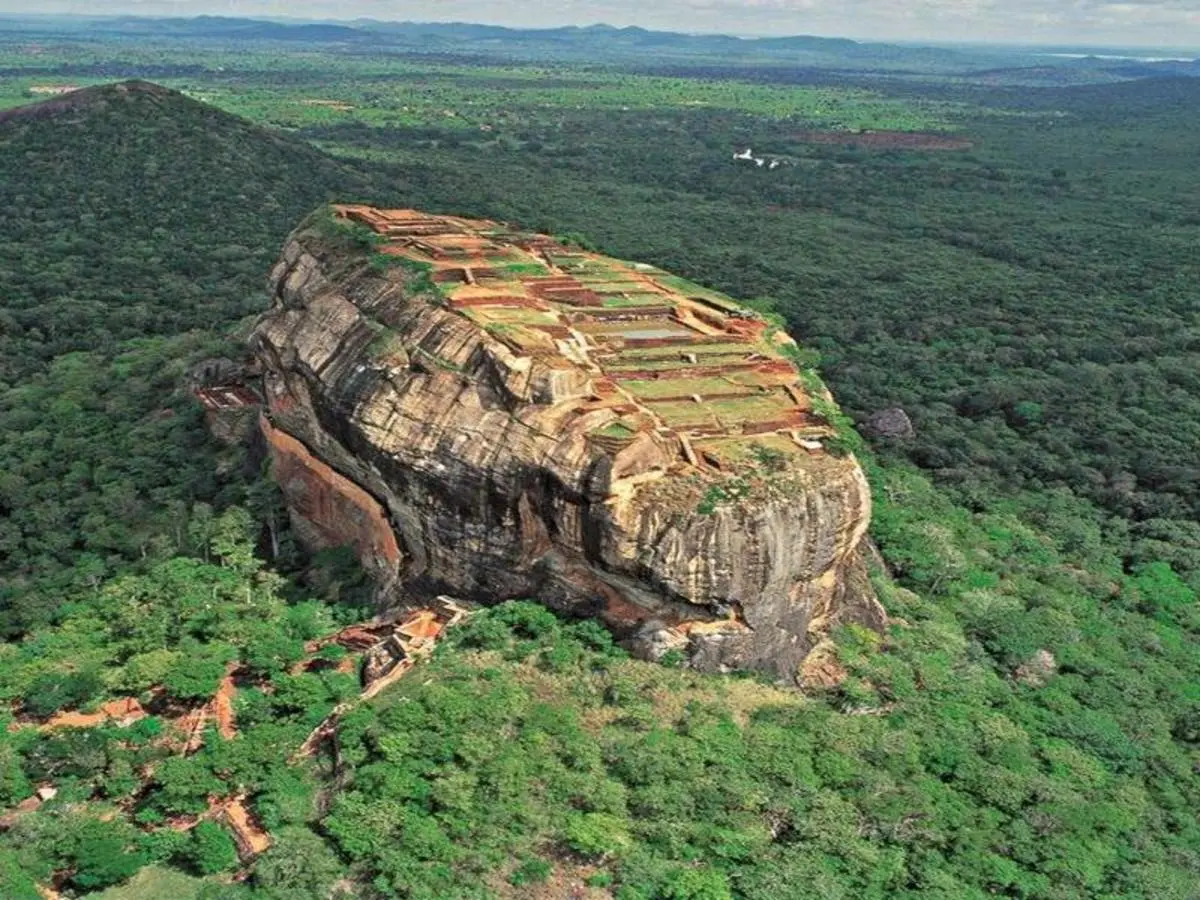 Splendors of Sri Lanka