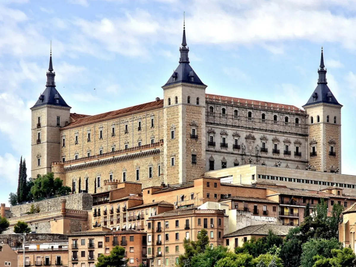 Fly&Drive - Madrid & Valencia & Benidorm
