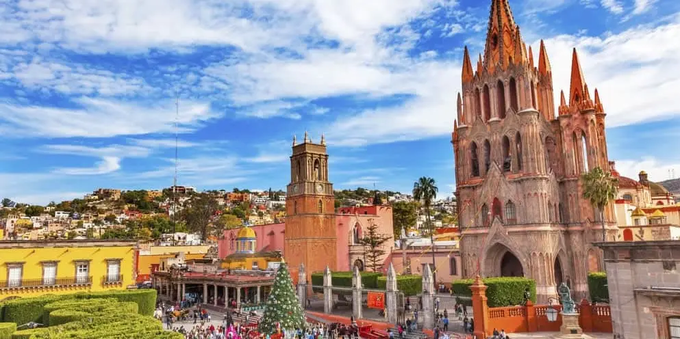 DÍA 03 (DOMINGO)	CIUDAD DE MEXICO / QUERETARO / SAN MIGUEL DE ALLENDE