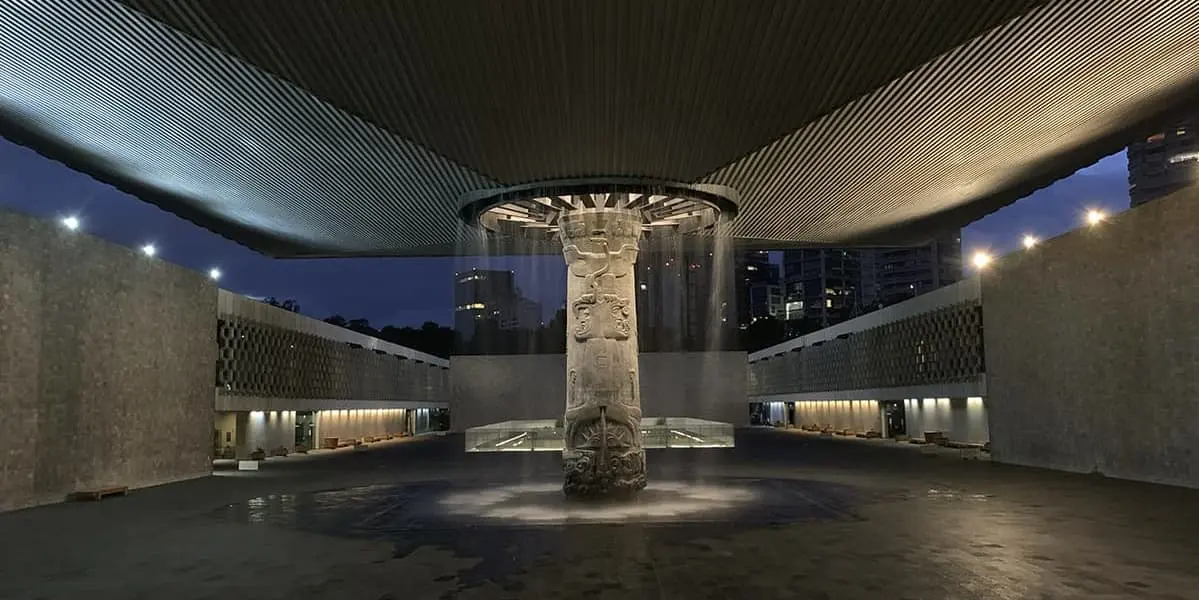 DÍA 2 CDMX - VISITA DE CIUDAD Y MUSEO NACIONAL DE ANTROPOLOGÍA E HISTORIA