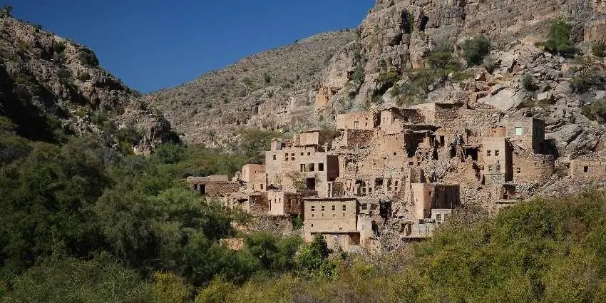 Day 05: Nizwa – Jebel Akhdar – Nizwa 