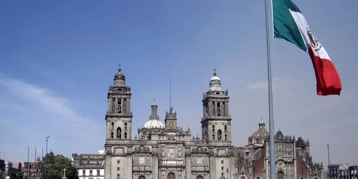 DÍA 1 		CIUDAD DE ORIGEN / CDMX