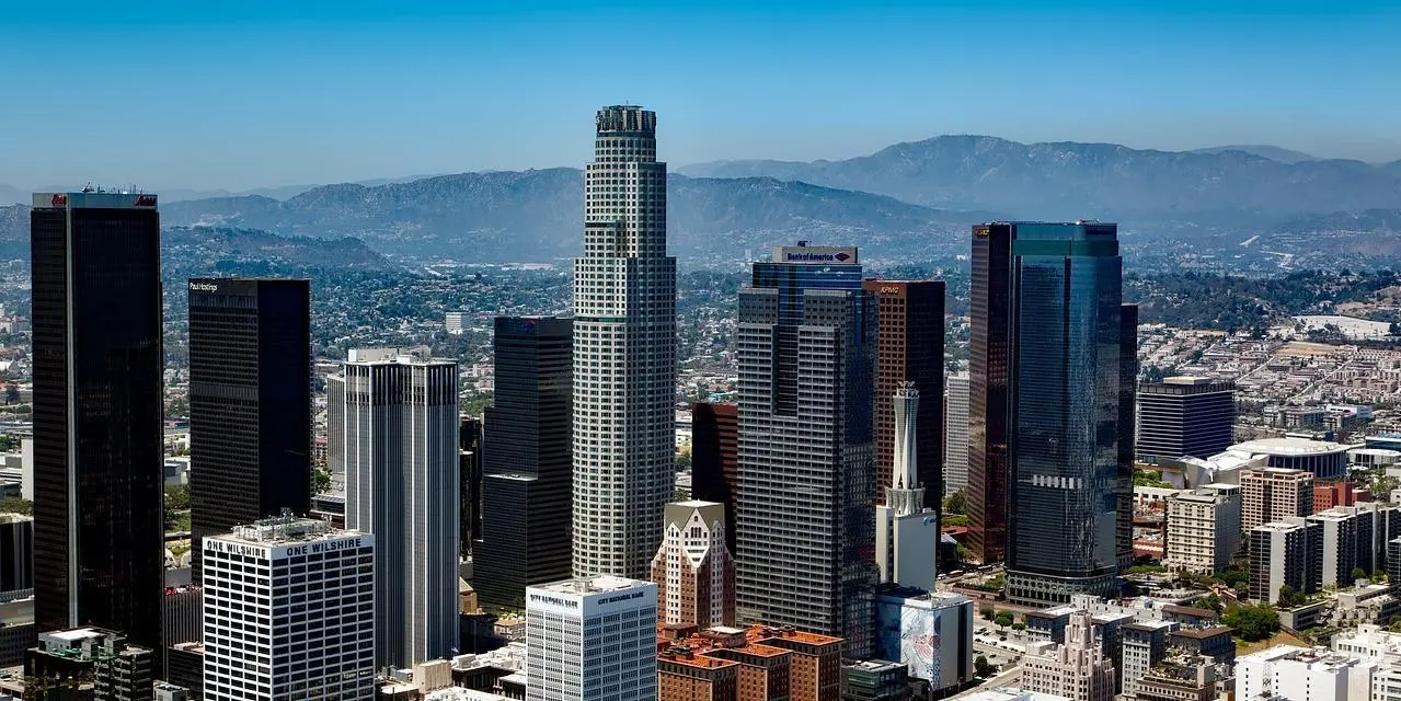 Giorno 1: (Lunedì) LOS ANGELES