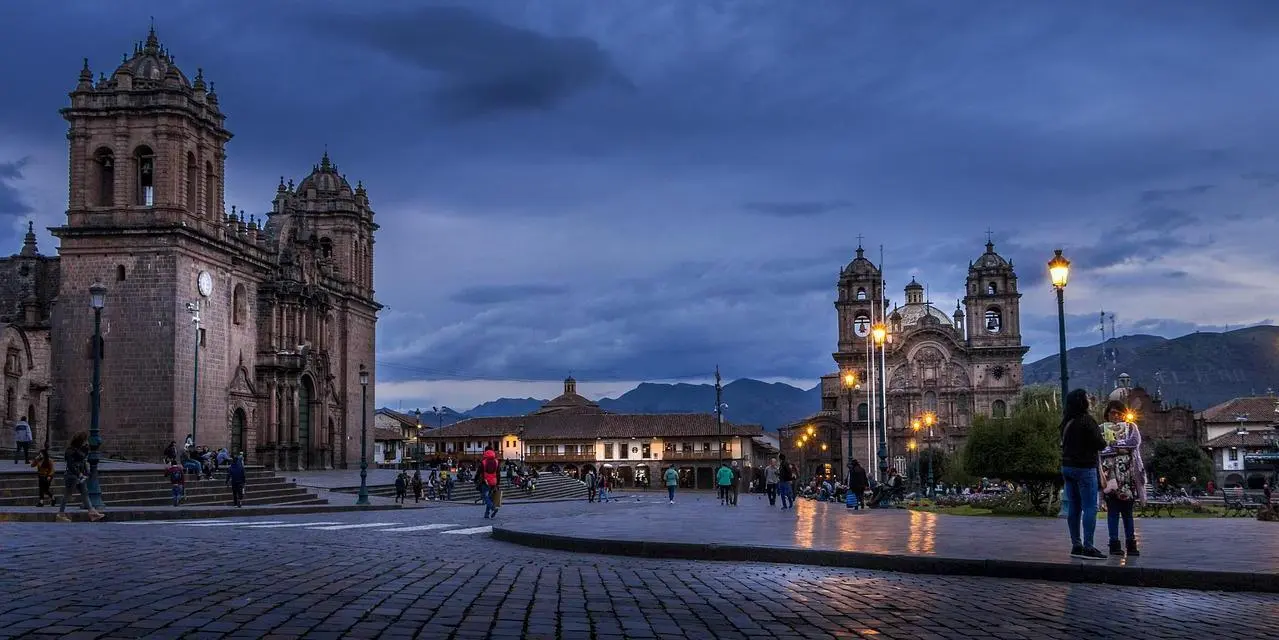 Día 3 - Viernes 12 de Septiembre | Lima - Cusco