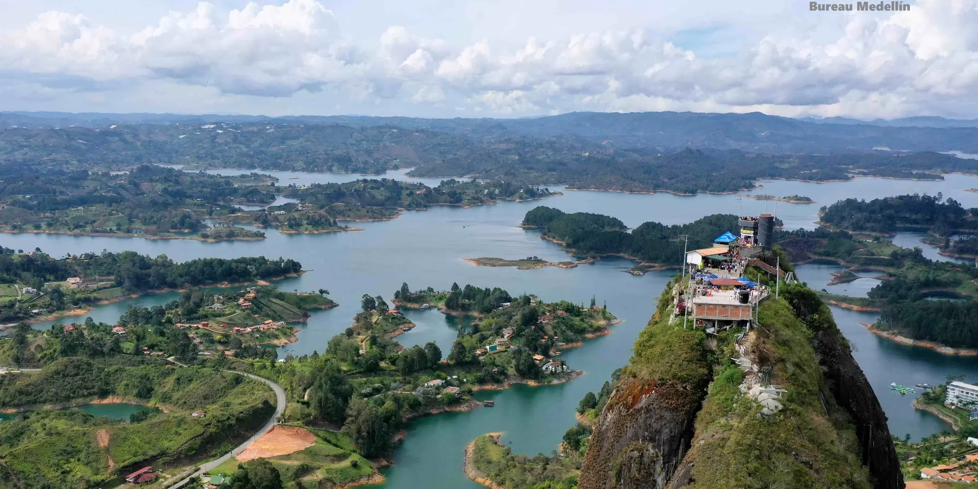 Day 6. Medellín - Guatapé and Piedra del Peñol Tour 