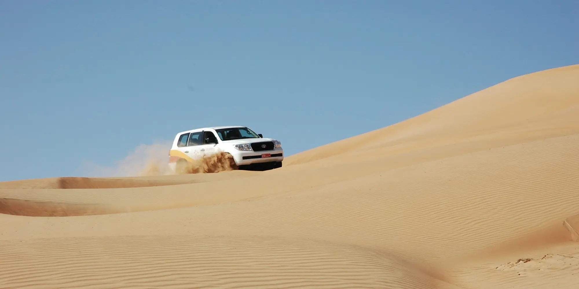 DAY 04 | NIZWA – WAHIBA SANDS (4WD) (2.5 hrs. drive)​