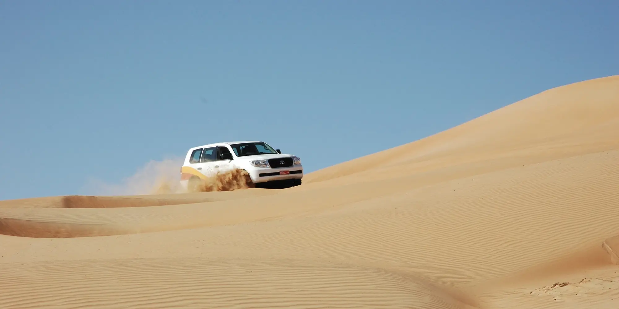 DAY 07 | WAHIBA SANDS – DESERT CROSSING – SHANNA – MASRIAH ISLAND (4WD) (4 hrs. drive + 1.5 hrs. ferry)​