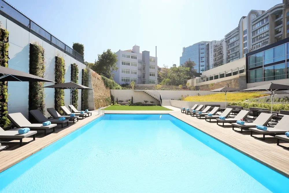 Iberostar Selection Lisboa 5*, Outdoor pool