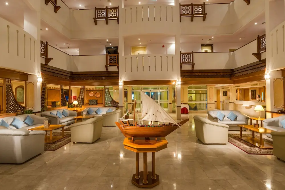 Best Western Sur, Lobby