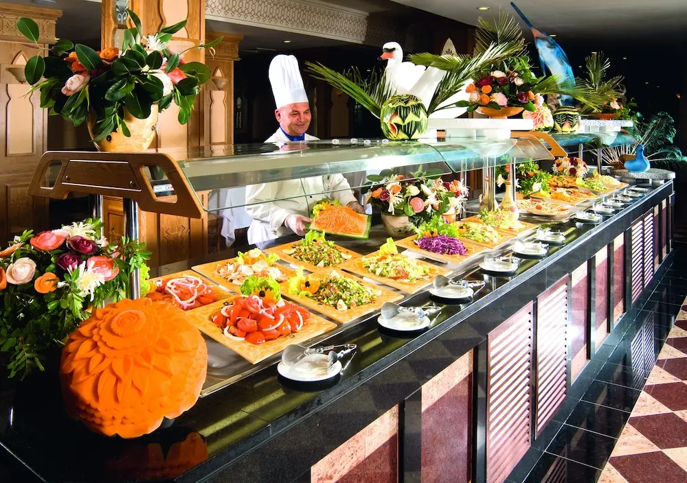 Marco Polo, Buffet