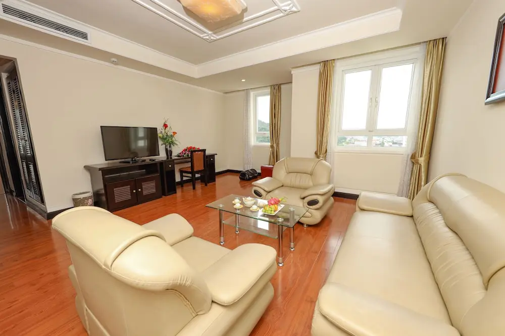 Ninh Binh Legend Hotel 4*, Television