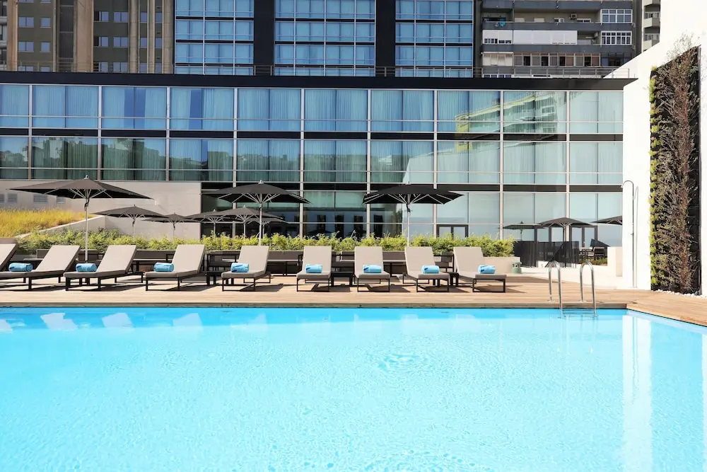 Iberostar Selection Lisboa 5*, Outdoor pool