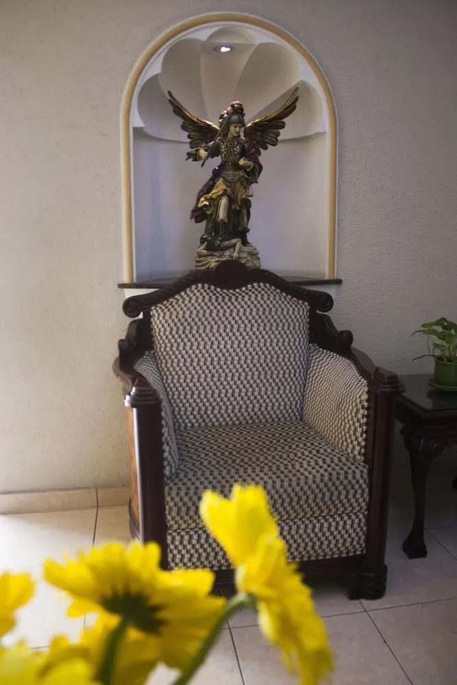 *Hotel Casino Plaza, Lobby sitting area