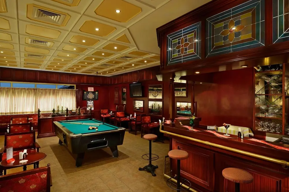 Atana Khasab Hotel, Bar (on property)