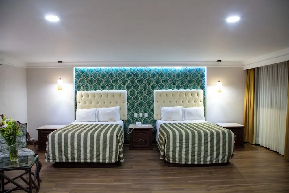 *Hotel Casino Plaza, Room