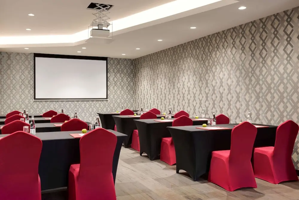 Ramada Encore by Wyndham Muscat Al-Ghubra, Meeting facility