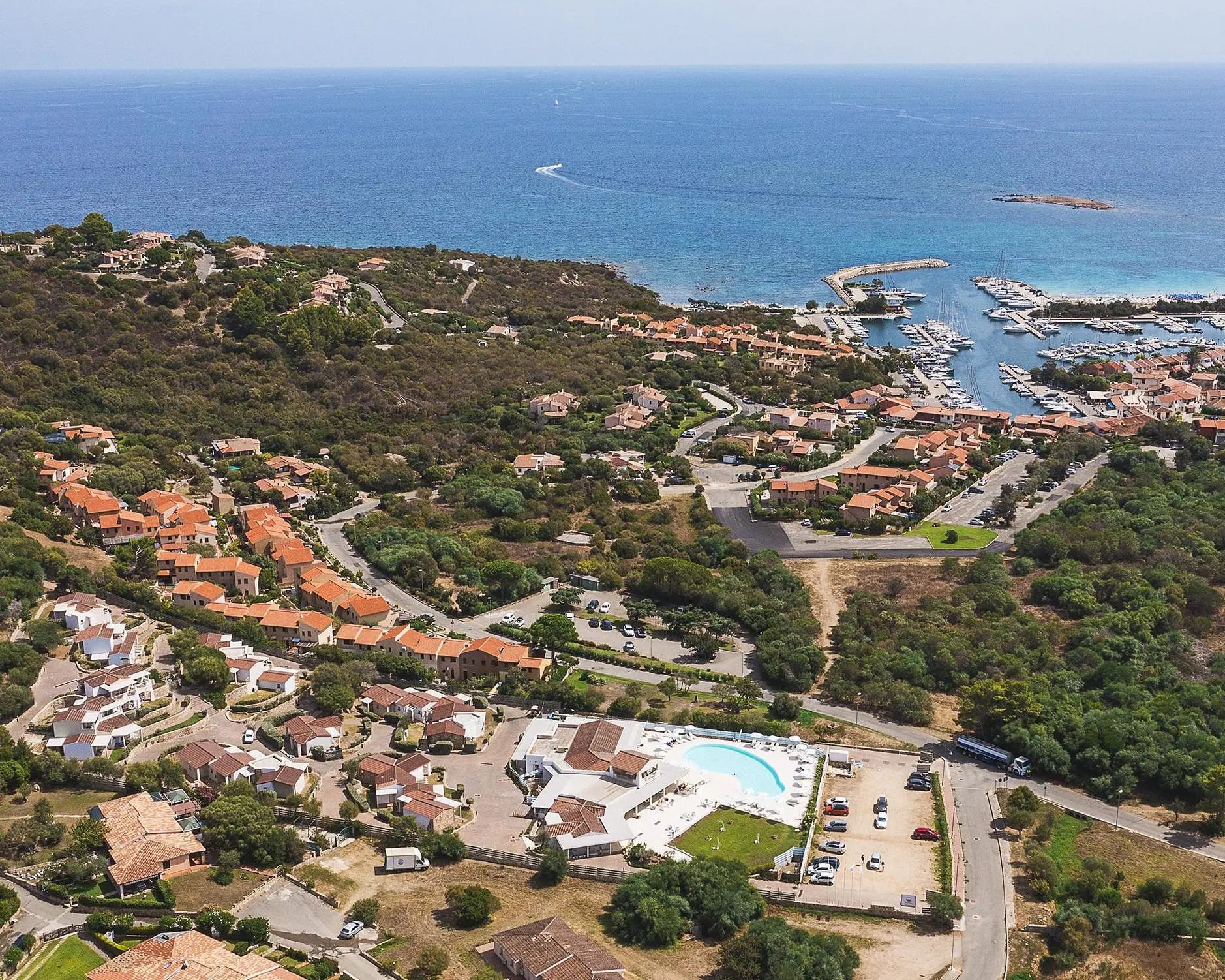 Piccolo Hotel, 