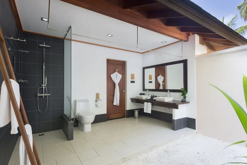 Vilamendhoo Island Resort & Spa- GATTINONI, Badezimmer