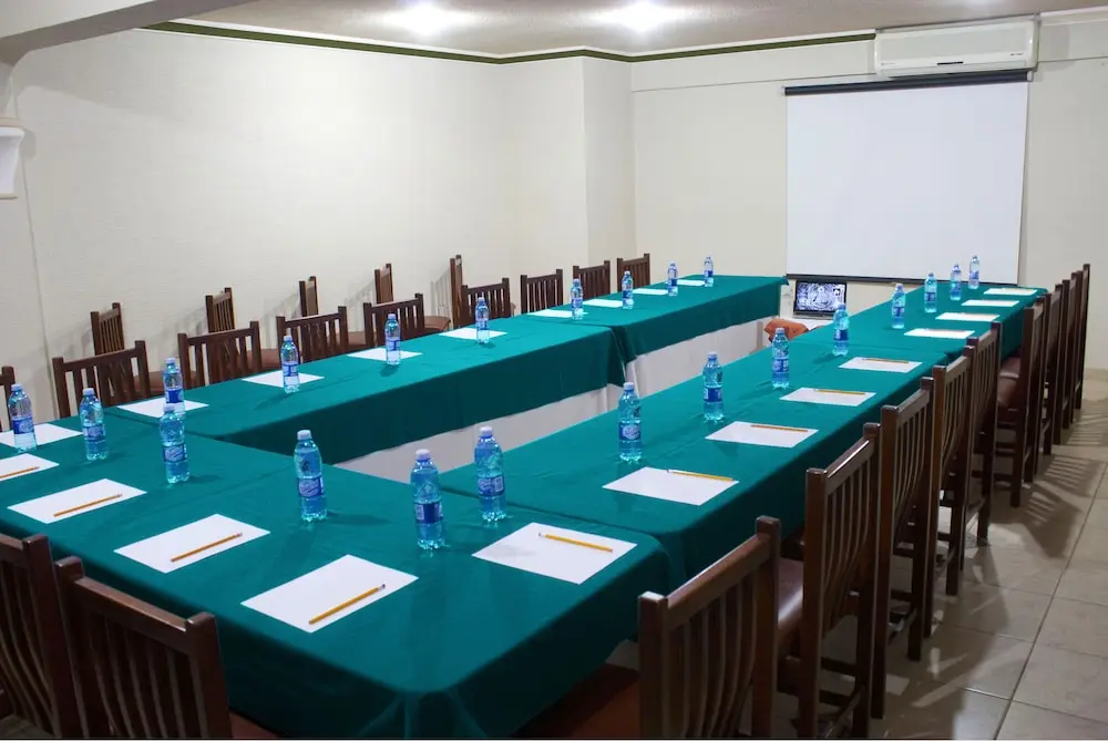 *Hotel Casino Plaza, Meeting facility