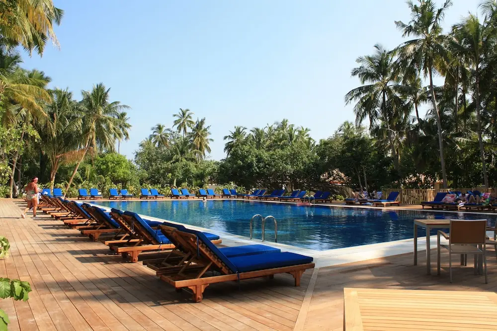 Vilamendhoo Island Resort & Spa- GATTINONI, Außenpool