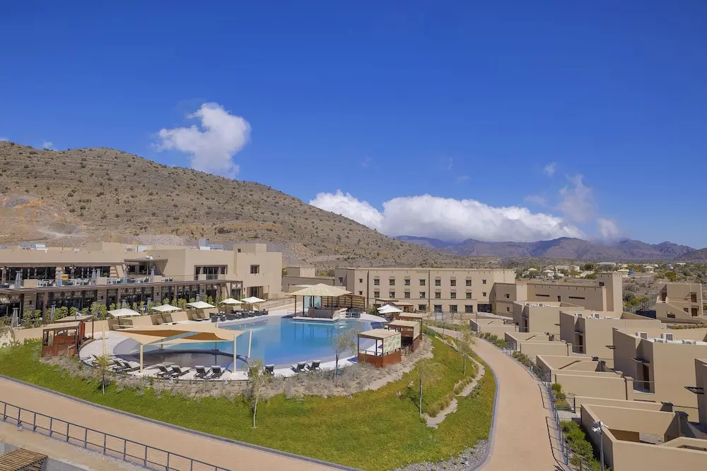 dusitD2 Naseem Resort, Jabal Akhdar, Indoor/outdoor pool