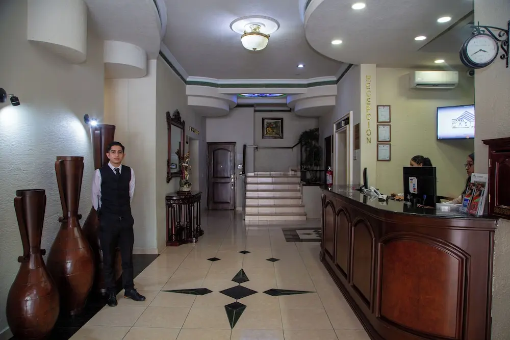 *Hotel Casino Plaza, Reception