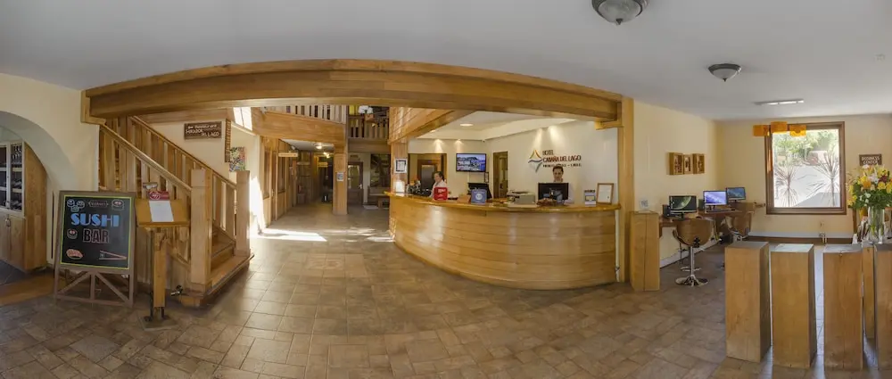 Cabaña del Lago, Lobby