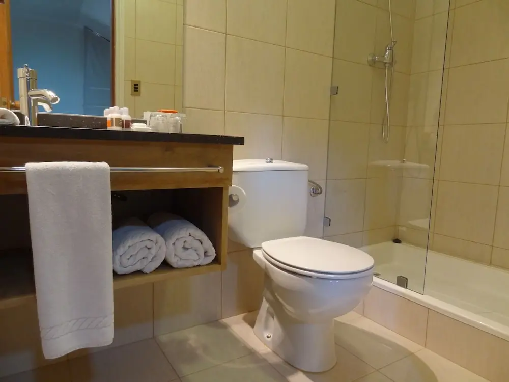 Cabaña del Lago, Bathroom