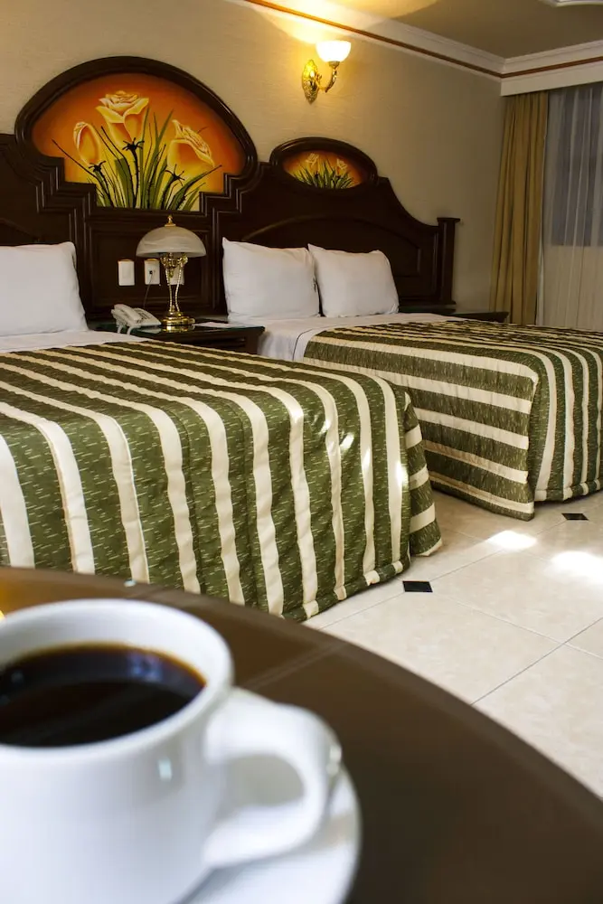 *Hotel Casino Plaza, Room