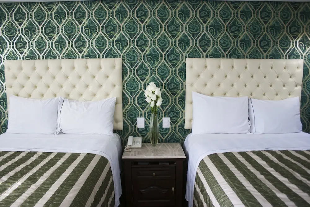 *Hotel Casino Plaza, Room