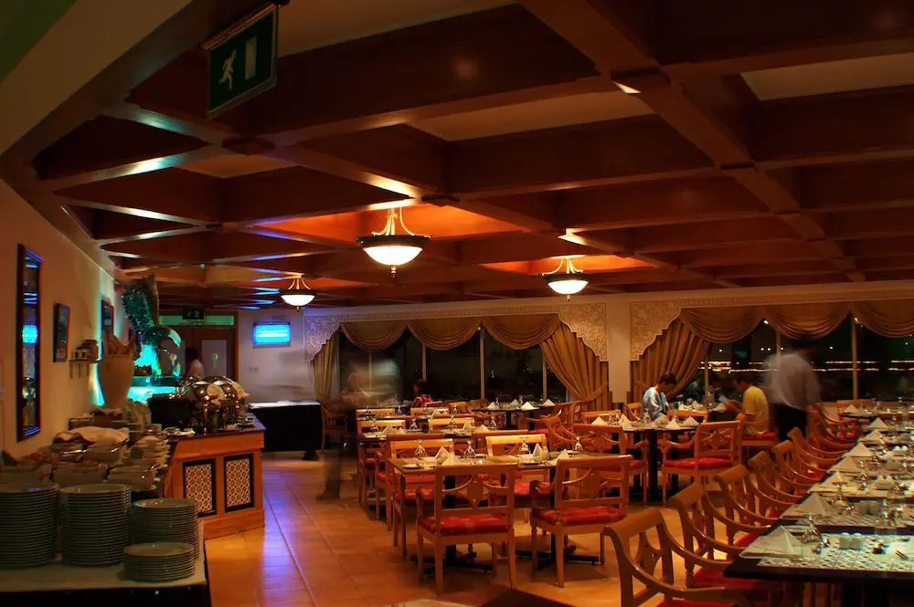 Atana Khasab Hotel, Restaurant