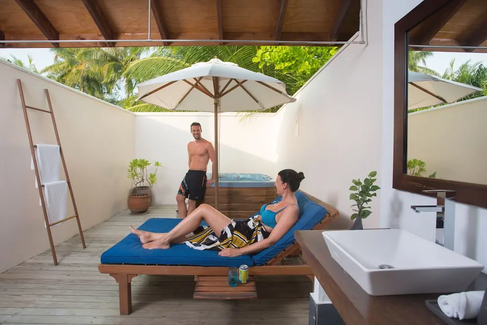 Vilamendhoo Island Resort & Spa- GATTINONI, Whirlwanne