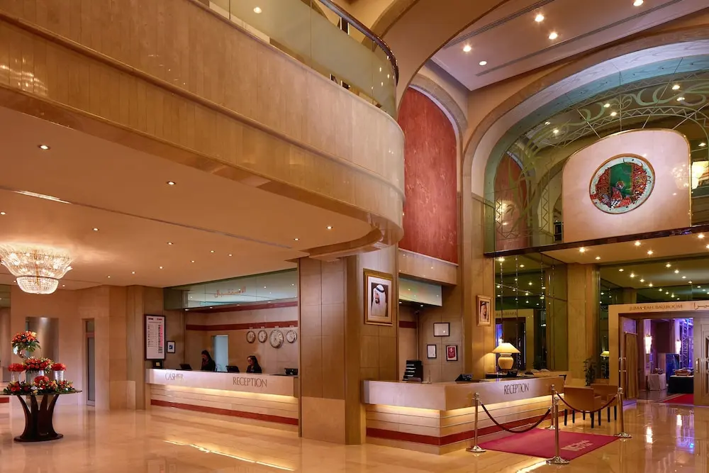 Millennium Plaza Downtown Hotel, Reception