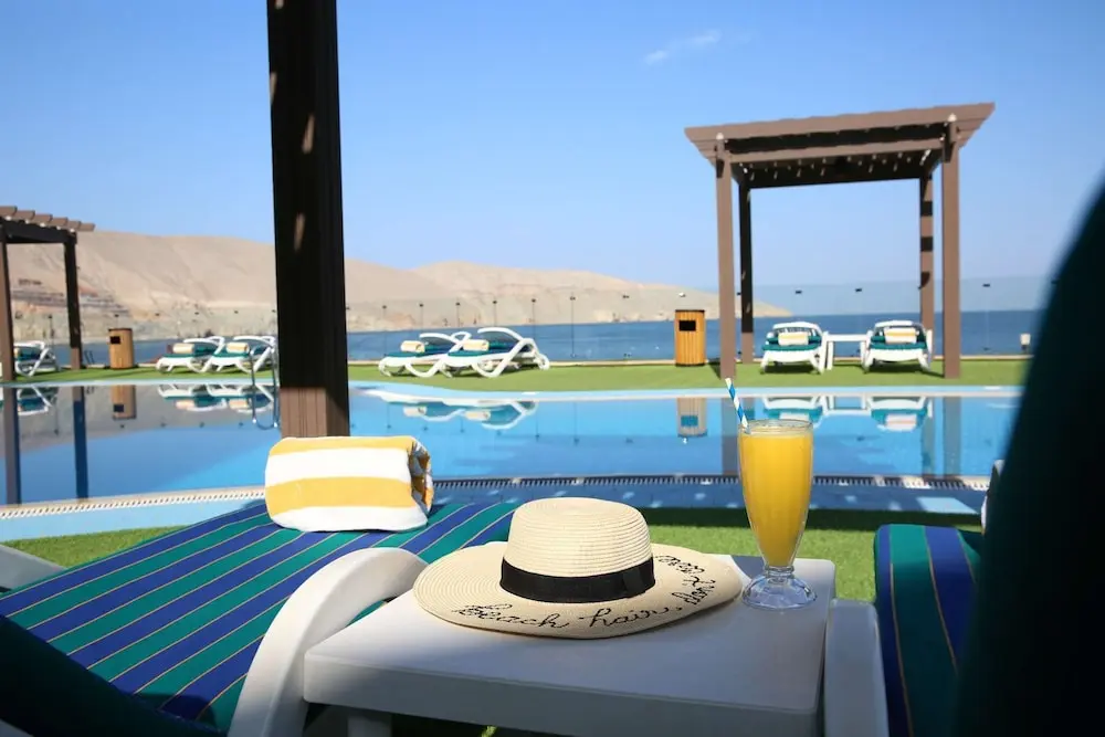 Atana Khasab Hotel, Pool
