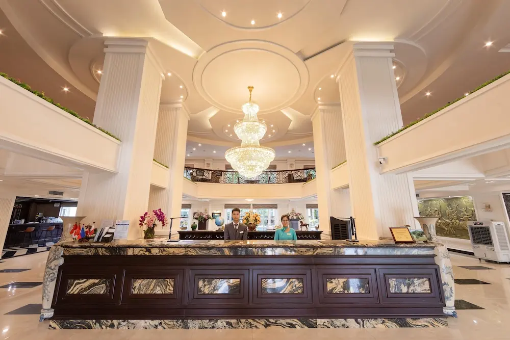 Ninh Binh Legend Hotel 4*, Reception