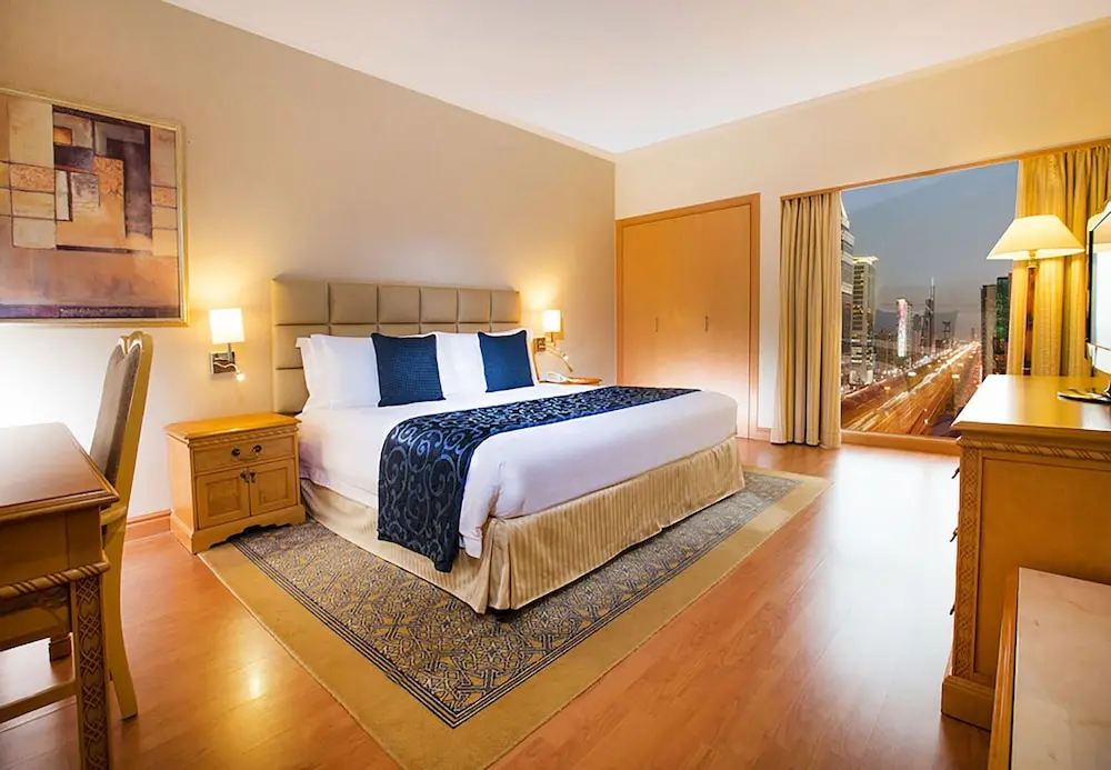 Millennium Plaza Downtown Hotel, Room