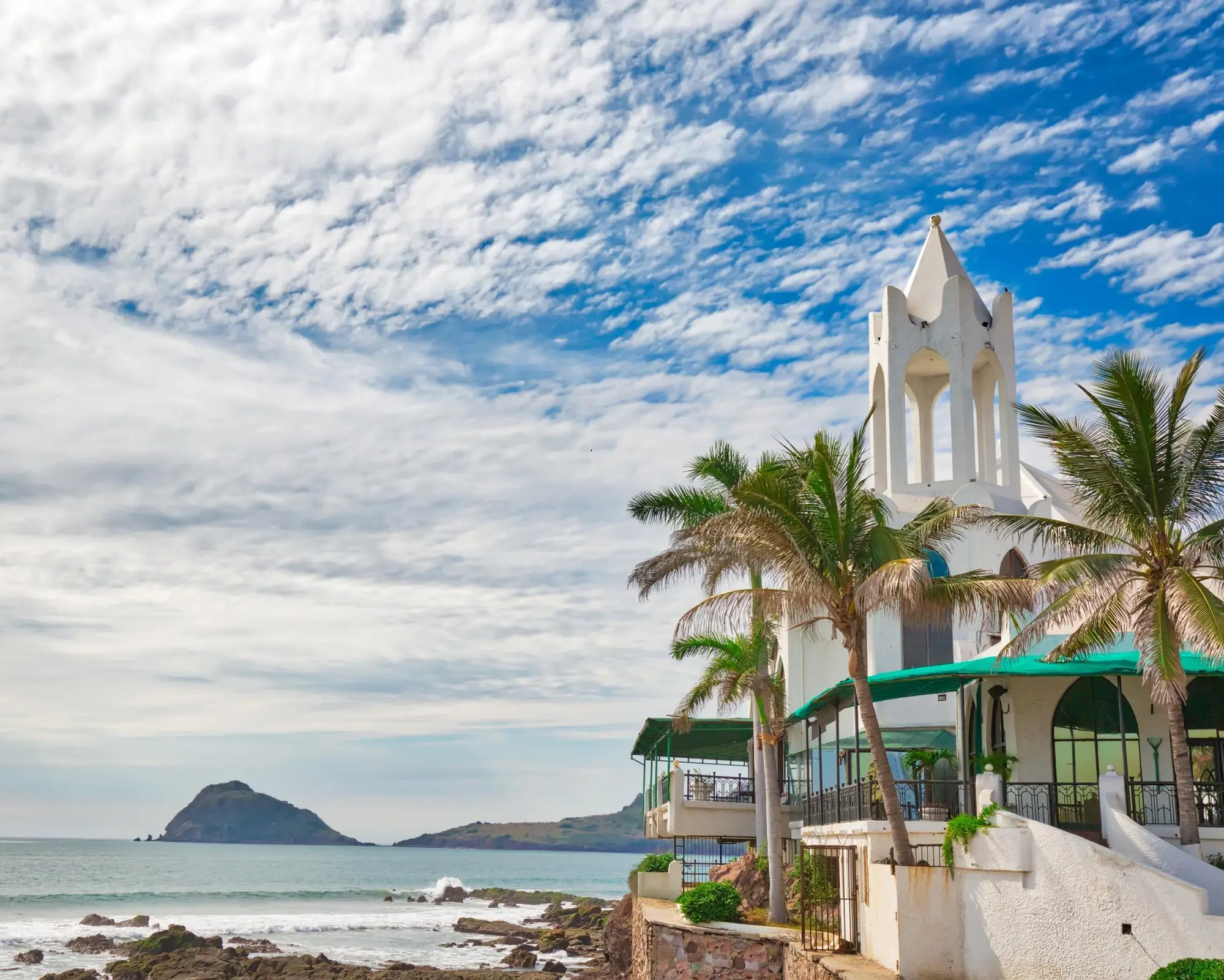 MAZATLÁN Y LOS CABOS