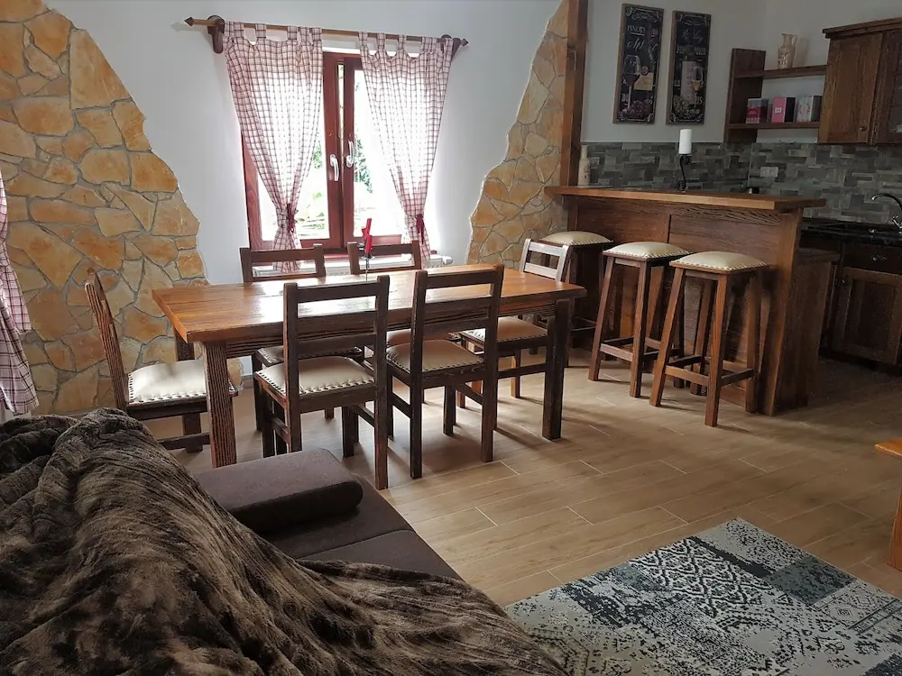Plitvice Luxury, Interior