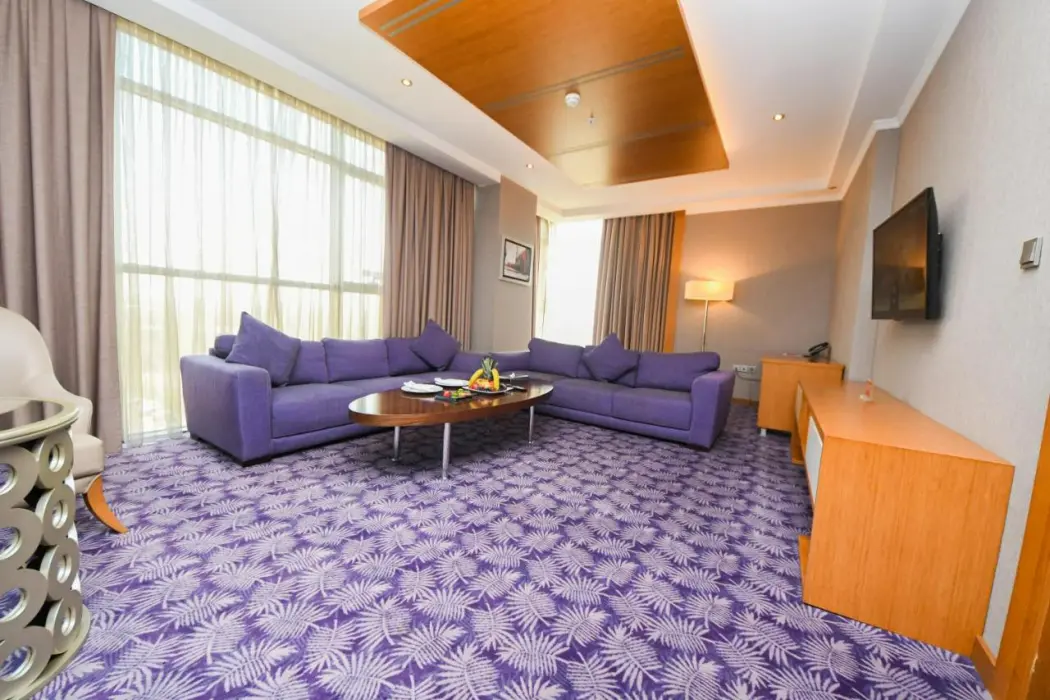 Ramada by Wyndham Erbil Gulan Street, 