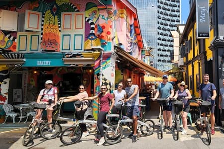 Semi-Private Food Bike Tour of Downtown