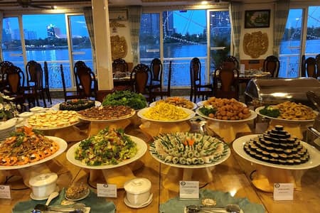 Saigon River Evening Cruise with Dinner and Pickup