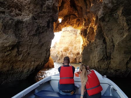 Paseo en Barco a las Cuevas de Ponta da Piedade