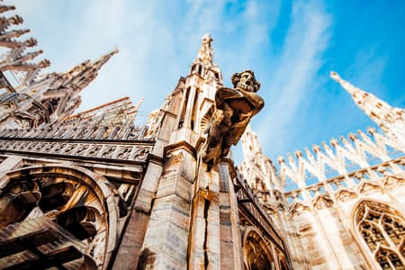 Milan: Cathedral and Duomo's Rooftop Guided Tour in Small Group