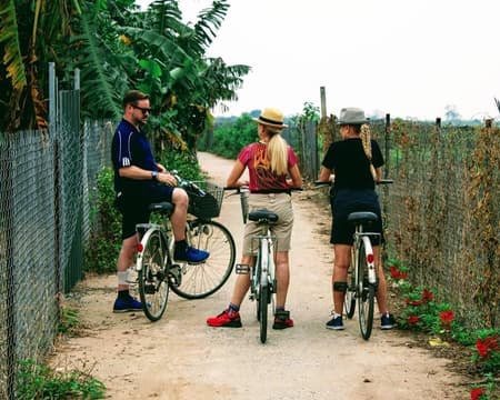 Half Day Hanoi Backstreet Bicycle Tour - SIC