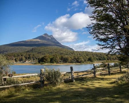 Excursión Parque Nacional Tierra del Fuego & Traslados IN / OUT